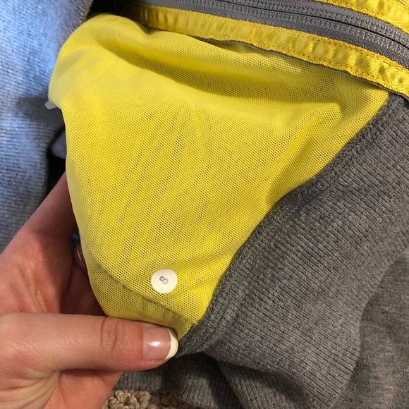 Lululemon Scuba Hoodie - Picture 3 of 3